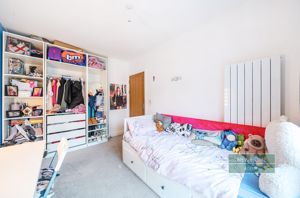 Photo 14- click for photo gallery